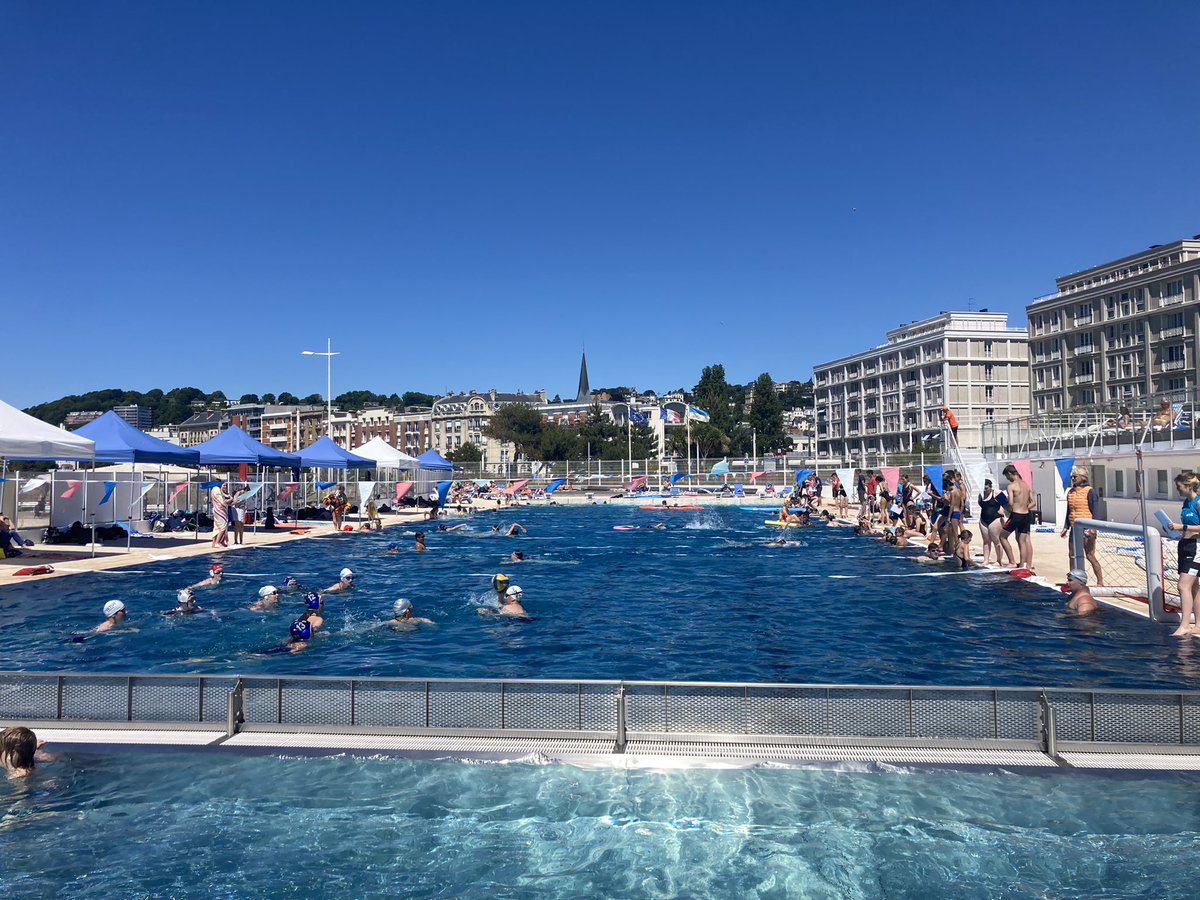 unss76's tweet photo. Merci @CnHavrais1932 pour leur accueil sur la fête de la natation #unss76 une centaine d’élèves seino-marins réunis autour d’épreuves aquatiques diverses et variées pour finaliser l’année des AS Natation et notamment les non nageurs
@dsden76 @LH_LeHavre @ac_normandie @unss https://t.co/n6jh7qKowK