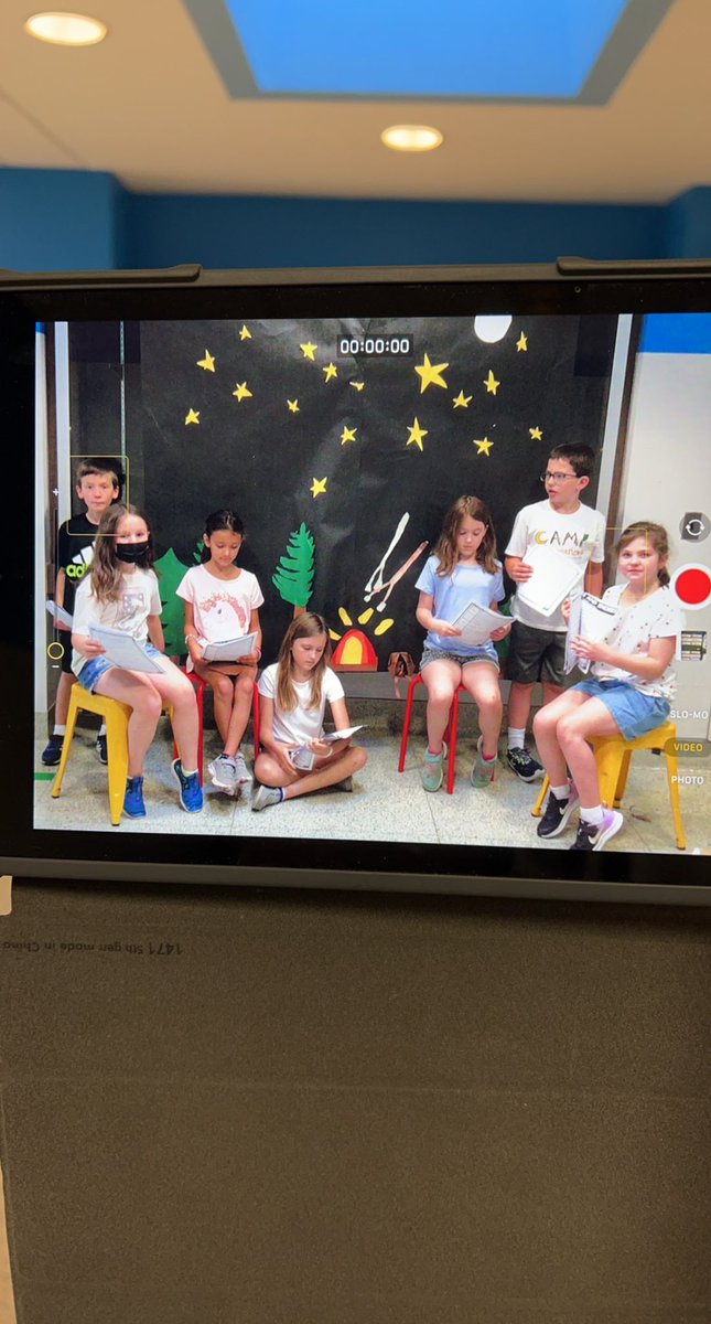 strublesnippets's tweet photo. S’mores Day!! A s’mores reader’s theatre, s’more making and array cabins! #camplearnedalot @Hampton_Talbots https://t.co/5VaMYtTqtM