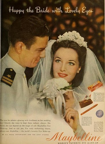 SWMaybelline's tweet photo. https://t.co/fF5ouUsnuL
Maybelline ad showing WWll Military Officer with his beautiful
Bride. 75 years later, Maybelline is still a Brides favorite mascara.
#Marines #junebrides #beautiful #beauty #fashion #MemorialDay2022 #NationalSmileDay #June2022 https://t.co/aJalasowB2