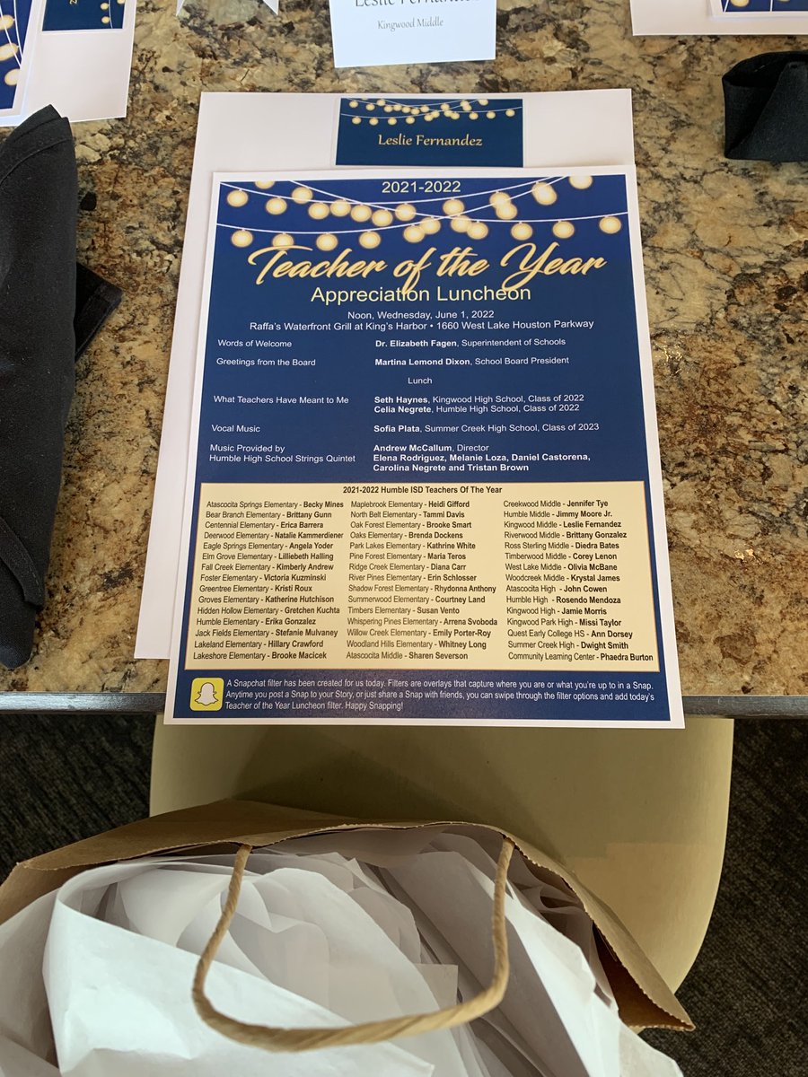 Last performance of the year! Congratulations to all the teachers of the year! Special thanks to ⁦<a href="/mount_jamie/">Jamie Mount</a>⁩ for the invite! ⁦<a href="/HumbleISD/">Humble ISD</a>⁩ ⁦<a href="/ElizabethFagen/">Liz Celania-Fagen</a>⁩