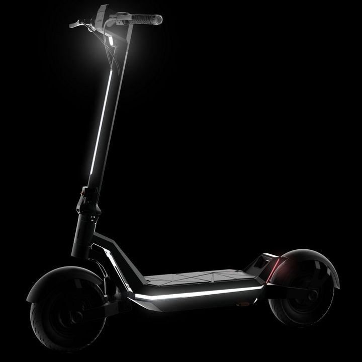 ApolloScooters's tweet photo. Earlier today we revealed the Apollo Pro at the Micromobility Europe 2022 conference. To see the full presentation join the Official Apollo Scooters Community on Facebook!

https://t.co/s646CHfa8z

#rideapollo #apolloscooters #apollopro #micromobility https://t.co/LNiUvSj3IX