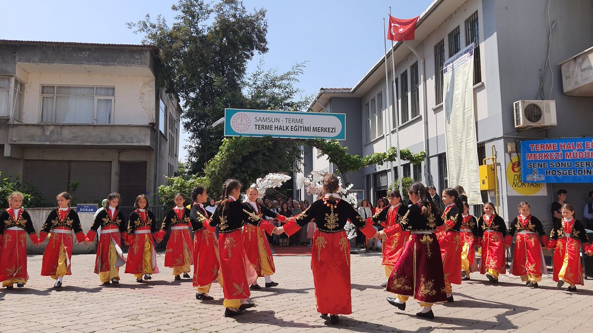 Bu yıl ikincisini kutladığımız Hayat Boyu Öğrenme Haftası kutlu olsun.
#HayatBoyuÖğrenenSamsun 
<a href="/HalkTerme/">Terme Halk Eğitimi Merkezi Müdürlüğü</a>