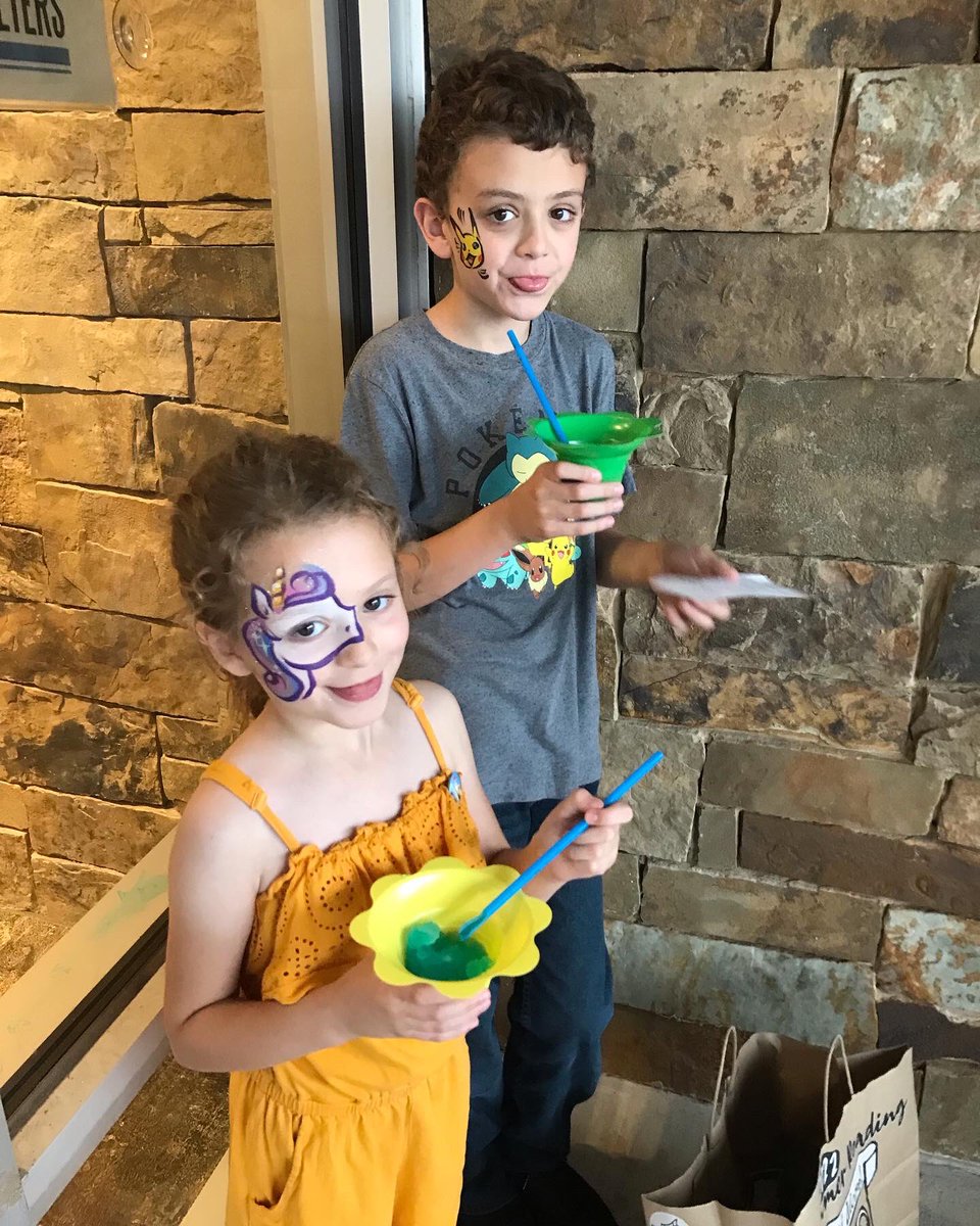 weightliftmeup's tweet photo. Thank you @MetroLibraryOK and Okie Artistry Face Painting for making todayβs summer reading kickoff so much fun.
#Books #FacePainting #Summer #SnoCones #OKC #MomLife #Kids https://t.co/qBq7yJIn8C