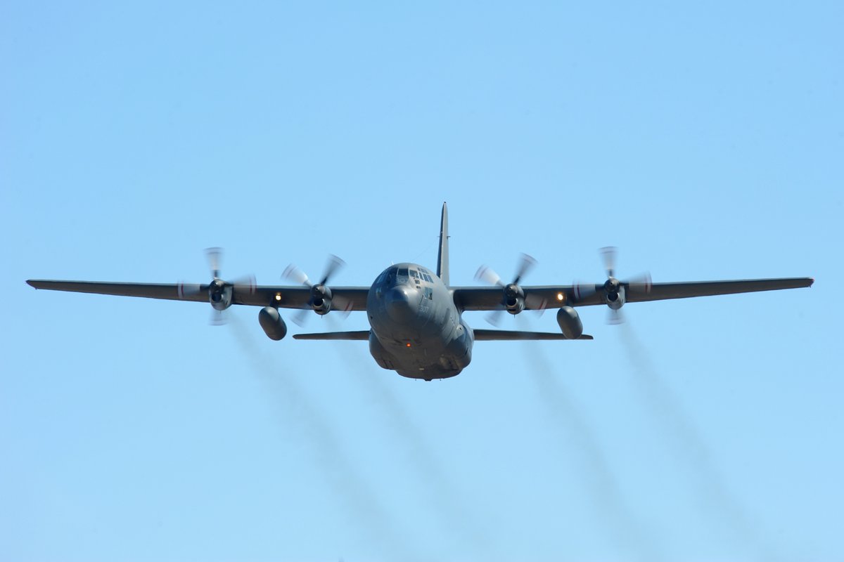 JRCCTrentCCCOS's tweet photo. Last night, a @RCAF_ARC CC130H from 424 Squadron found a fisher lost in the forest 70 km south of Val dβOr, QC. Thanks to his flashlight, the Hercules crew spotted him and guided the @SureteduQuebec to his location. It pays to #BePrepared. #RCAF #SARPartners https://t.co/oYAsKKUSlj