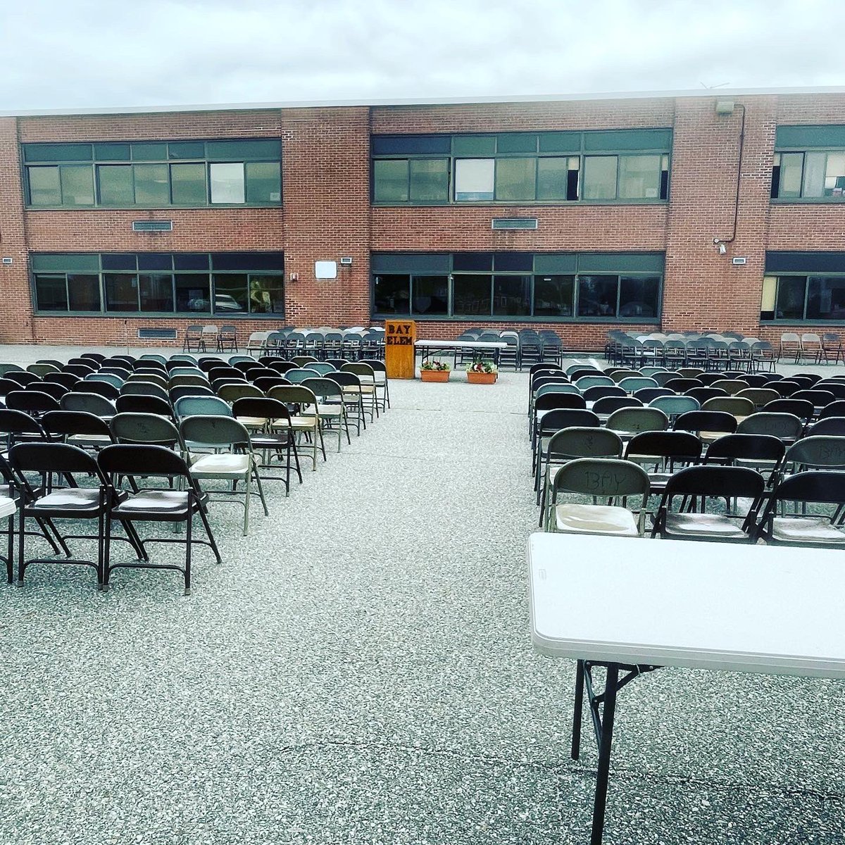 BayElementary's tweet image. Tonight is the night to celebrate our 5th graders! See you at 6:00 pm! ♥️🎓🖤 @pta_bay @PatMedSchools