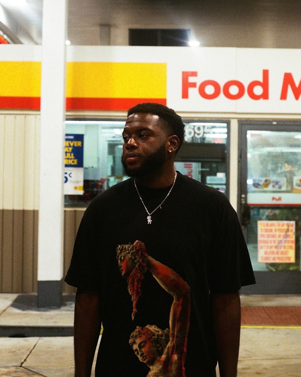 severe8th's tweet photo. Today is the 1st year anniversary of SevereParty being official in business. First and for most i wanna thank God and everyone who have supported me in this journey. Following your passion is not easy but its well worth it. For today only shirts will be 20% off 🎉🎉 https://t.co/JWkcVRVzvo