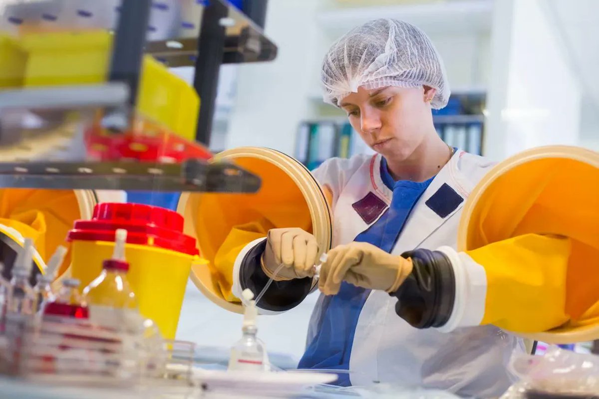 Cleanroomsupply's tweet image. Cytotoxic Chemicals – Are You Using the Correct Disposable Gloves? 🤔 An interesting question answered by our blog article. Read more here ➡️ buff.ly/33zK1Dr 
#Cytotoxic #CytotoxicChemicals #ChemicalProtection #DisposableGloves #DisposablePPE #PPE #CleanroomSupplies