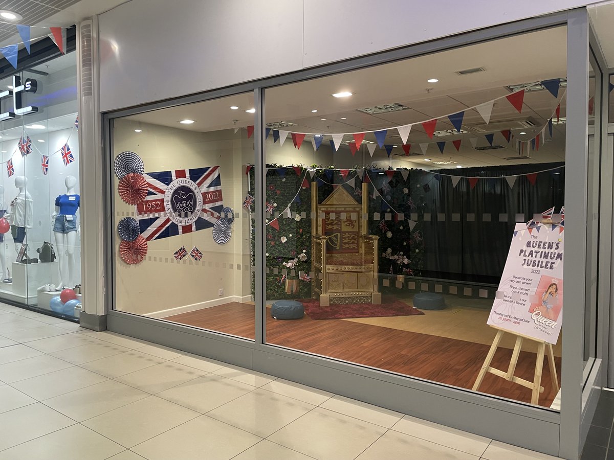 Don't forget from 10.30am til 4pm tomorrow and Friday - you can make and wear your own crown or tiara and become Queen or King on our special throne 👸🤴

With arts &amp;  crafts # free family fun in the centre to celebrate the Queens Platinum Jubilee. 🎉

#HM70 #PlatinumJubilee