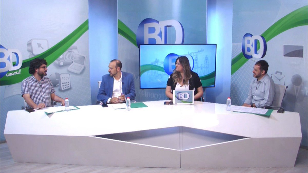 IrisMPons's tweet photo. #BDC 01-06-22 @TV_Comarcal
🗣 Tertúlia d'actualitat amb Ricard Chulià @RicardChulia Elio Cabanes @ElioCabanes i José Ramiro @jorapas
#Ondara #DescentralitzacióInstitucions #Assut #MònicaOltra #AniversariEstatut #FestesCatalanistes #Xàbia https://t.co/iabnsiO9wF
