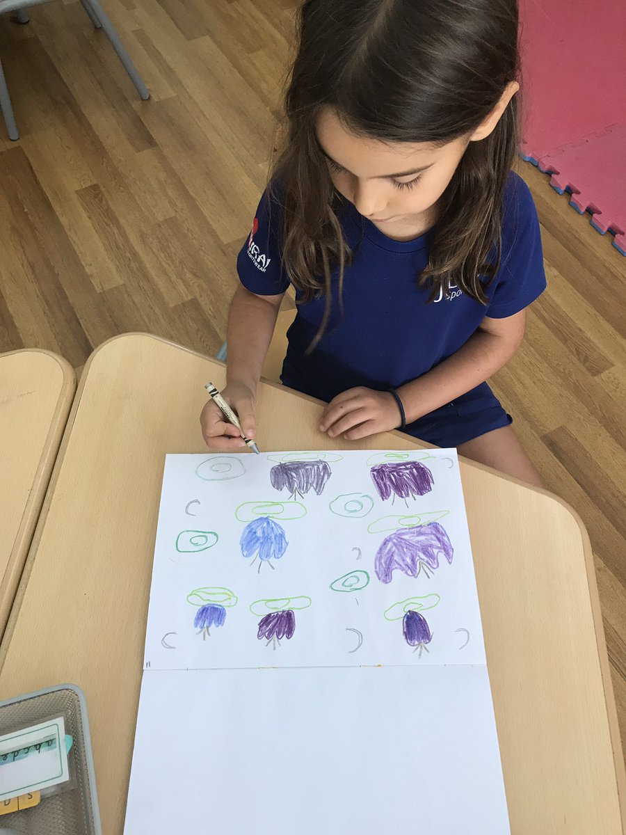 JESSJumeirahYr1's tweet photo. This week Y1 have been using different mediums to create a piece of art work based on a famous Monet painting. Can you guess which painting we got our inspiration from? #JESSJumCreative #JESSJumArt https://t.co/l5TjkIQ1YB