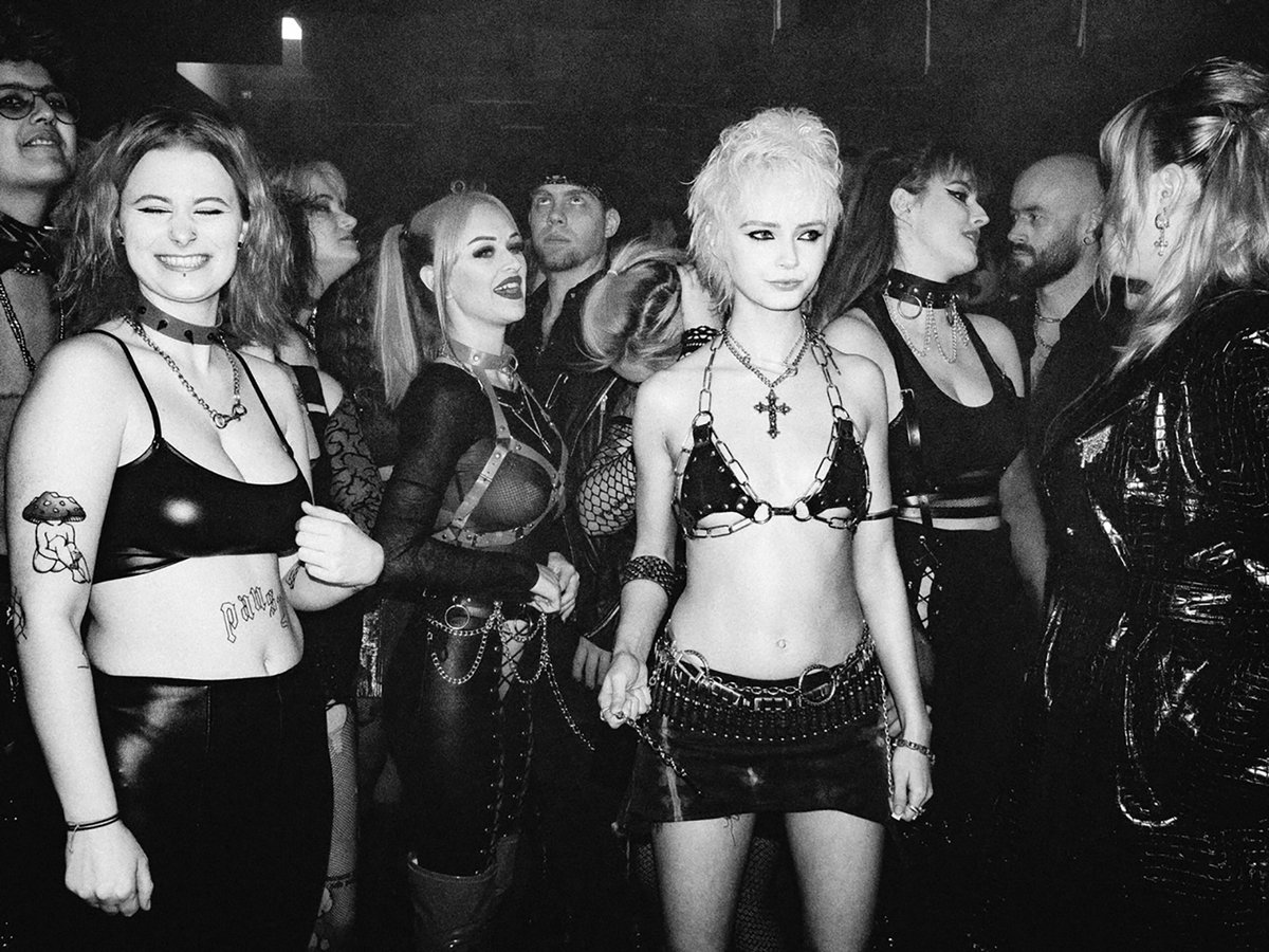 Jonathan Davis loves them. Limp Bizkit love them. See BTS photos from Wargasm's wild "D.R.I.L.D.O" music video shoot bit.ly/3m4iNuI