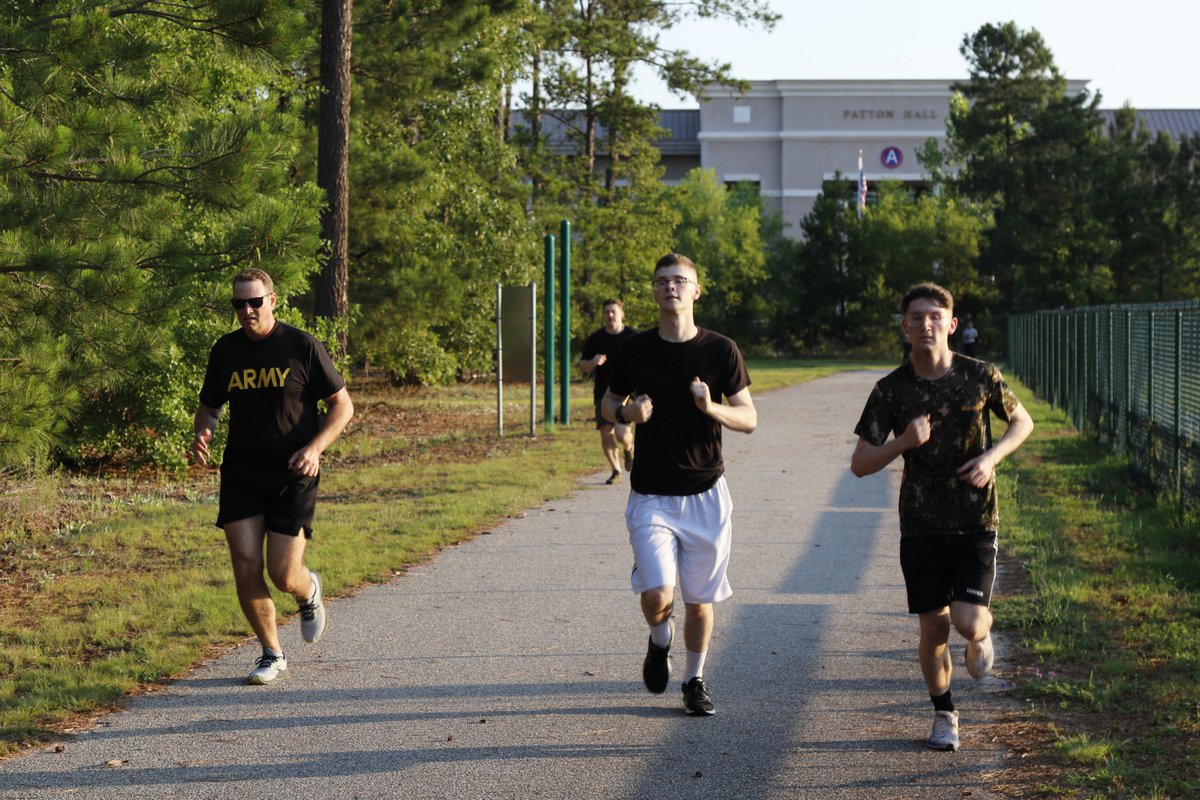 usarmycentral's tweet photo. ARCENT kicks off Army Heritage Month with a #ThirdArmy 3 Mile Fun Walk/Run. Looking forward to all events this month commemorating 247 years!
(📷 Capt. Rich Moore, ARCENT Public Affairs)
#WhoWeARcent #ARMY247 #pattonsown @TFSpartan @1stTSC @USArmy https://t.co/rUVTkMLR7r