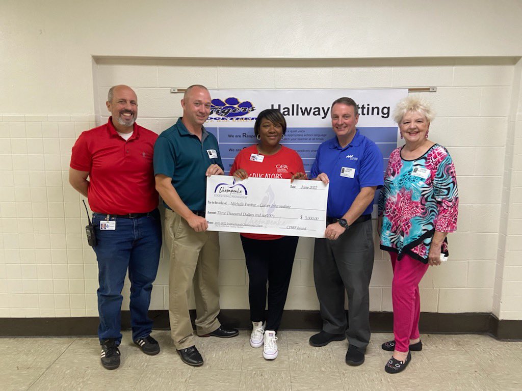GWCarver_CPS's tweet photo. CPSEF generously supported Carver Intermediate today: A ROARS Book vending machine will be added to the building to support our literacy and PBIS efforts, a word wall that will assist with phonics, along with materials for green screen and coding enrichment projects. Thank you! https://t.co/K2LfzpP9La