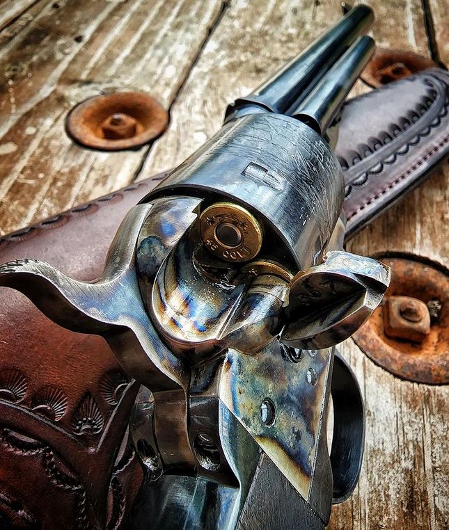 BrownellsInc's tweet photo. Bureau of Propaganda Field Agent @gunsnwatches helping us out with a classic #WheelgunWednesday! Can you identify this BA #Revolver?

#brownells #pistol #handgun https://t.co/QtmK5LBFMD