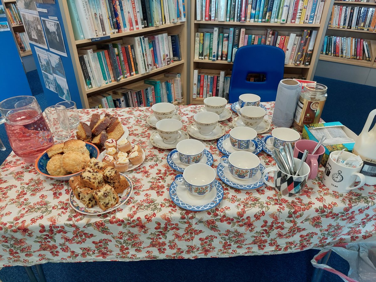 Platinum Jubilee Tea party at Hersham Library . Huge thanks at the staff and FHL volunteers for making this such a splendid day  <a href="/SurreyLibraries/">Surrey Libraries UK</a>
