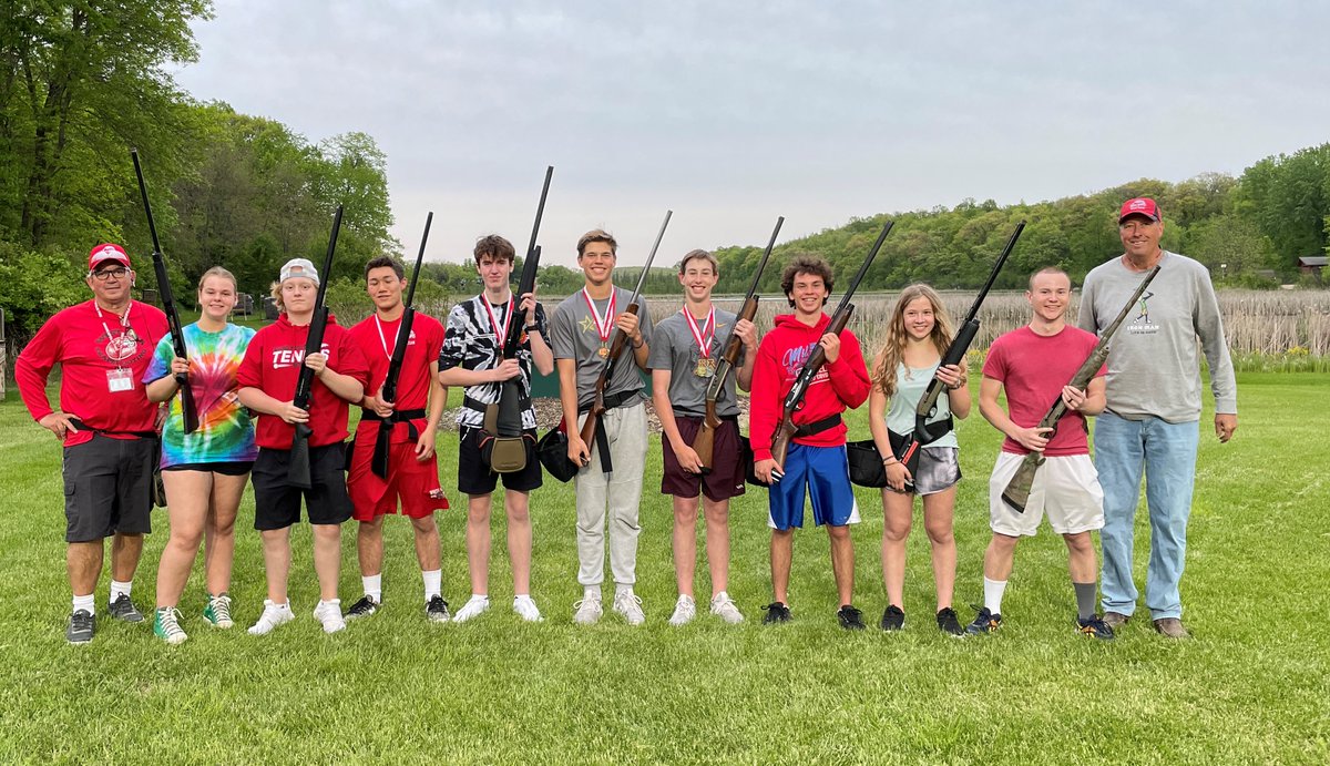 MWHS_Trap's tweet photo. What a blast we had on our @MWHS_Trap Fun Night!
Thanks to all who made it happen. Good food. Lots of smiles. Many rounds of Annie Oakley. Congrats to Max K -Top Gun award. Sofie B-High Female. Drake W-Best New Shooter. Vince S-most improved. Congrats! #MWHSPride https://t.co/iTT4FSppxw