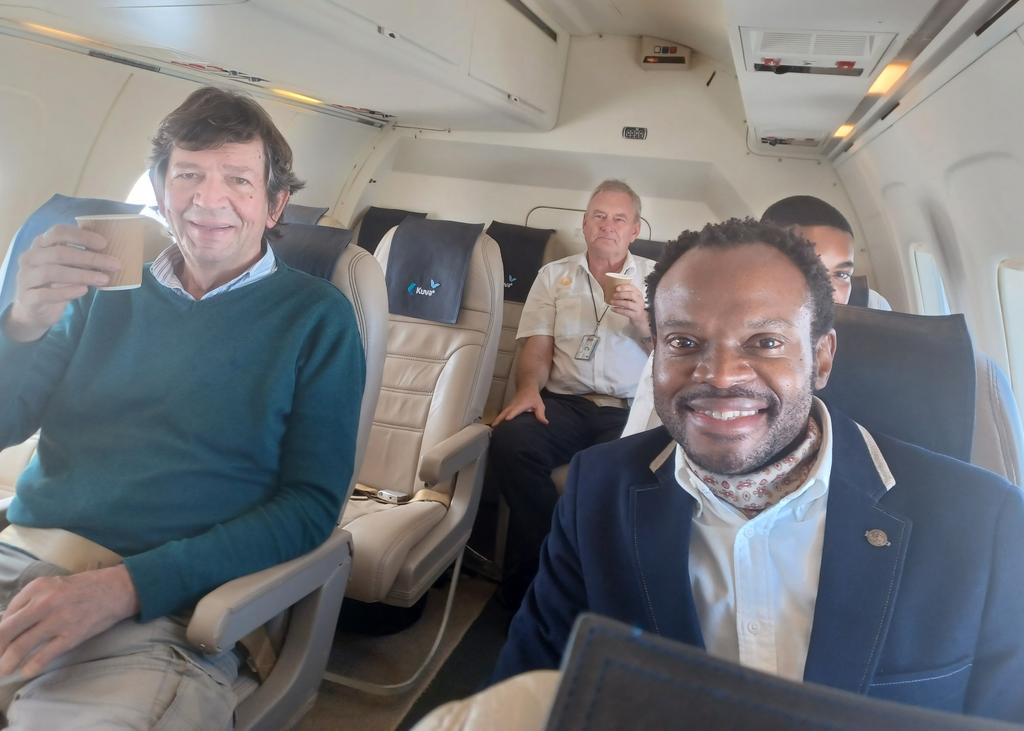 tourismzimbabwe's tweet image. Did you know when you #VisitZimbabwe you can easily fly between Hwange National Park,Victoria Falls,Kariba &amp;amp; Harare on @KuvaAir!?The new airline will provide you perfect👌 convenience to explore Zimbabwe's tourism wonders in these places!
#Accessibility
#VisitZimbabwe 
#MeetInZim