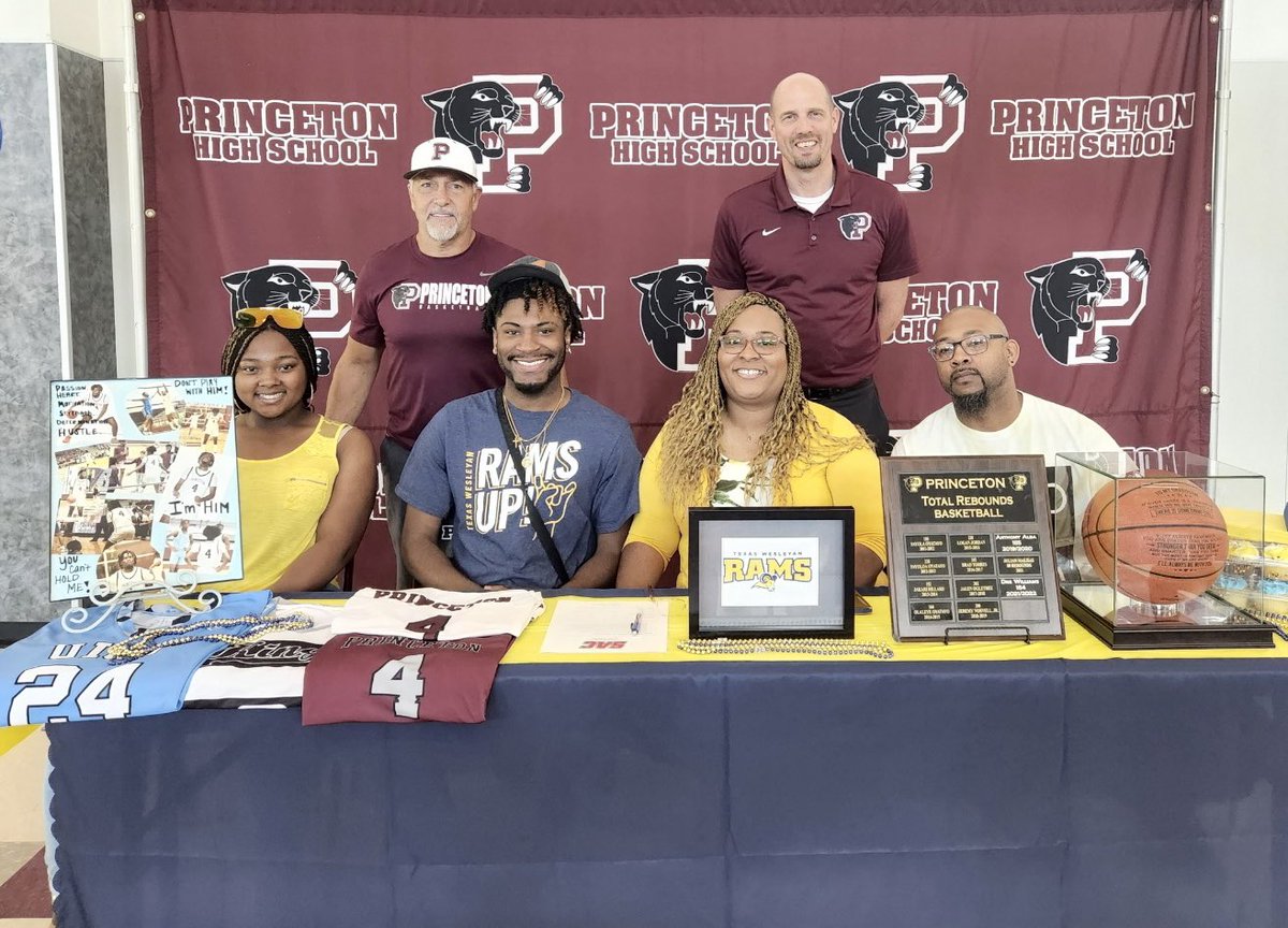 PrincetonISD's tweet photo. Dre Williams signed his commitment to play basketball for Texas Wesleyan in Fort Worth, which is an NAIA school in the Sooner Athletic Conference. He was joined by coaches, teammates and family. #RamsUp #PanthersOnTheMove https://t.co/LhSBmUs4iA