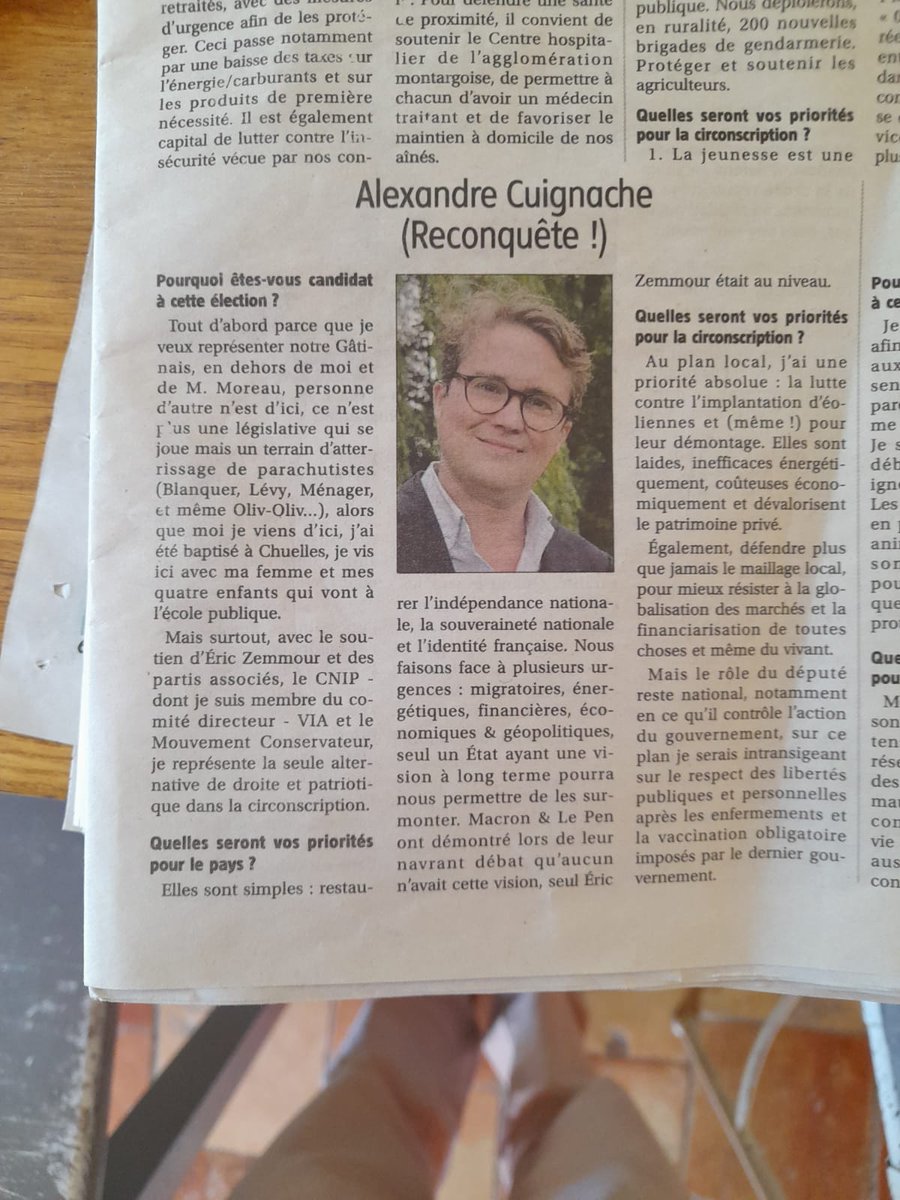 L'Eclaireur du jour.
"Je représente la seule alternative de droite et patriotique"
#legislatives2022 @LiensZemmour