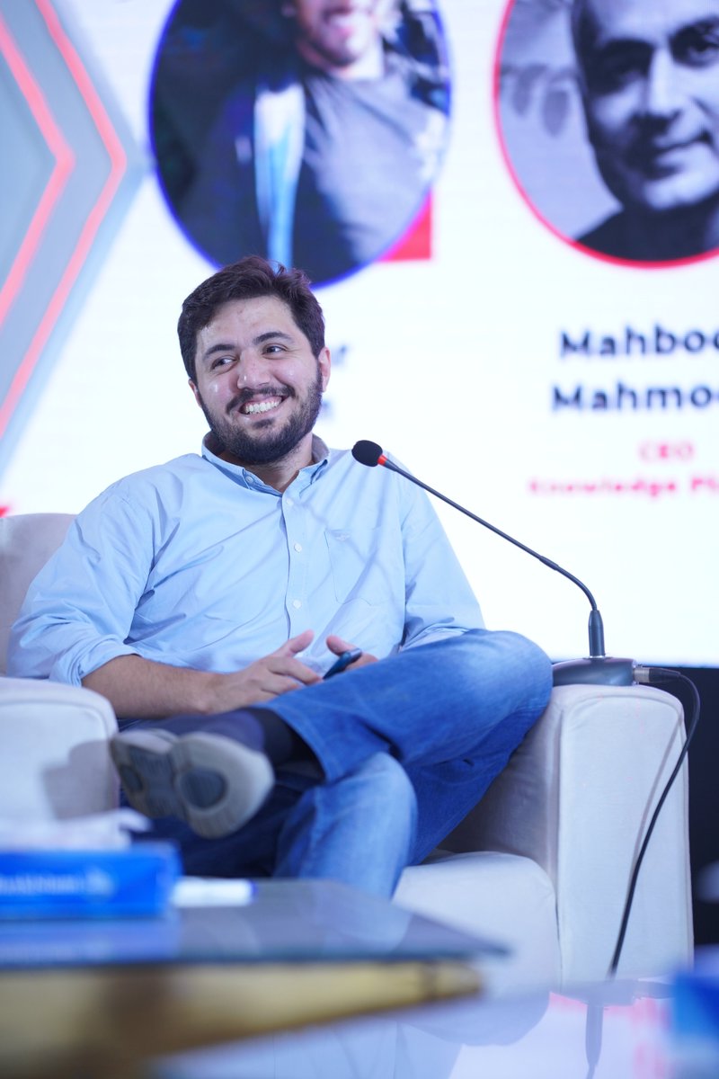 FutureFestPK's tweet photo. A panel on “Journey Beyond the Product Market Fit” was held which involved speakers comprising of
Waqar Azim Senior Director - @EpicGames
Mahoob Mahmood CEO - @KPLearning
M. Younus CEO @vfairs
Yamin Khan Senior PM - @OfficialZindigi https://t.co/78f3lIMXMl