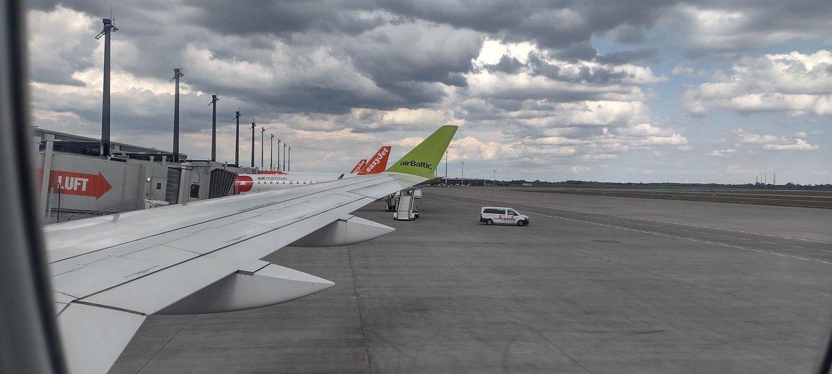 mayan1977's tweet photo. All set for #TOO4TO meeting! #airbaltic @berlinairport https://t.co/TeAlJu5S4M