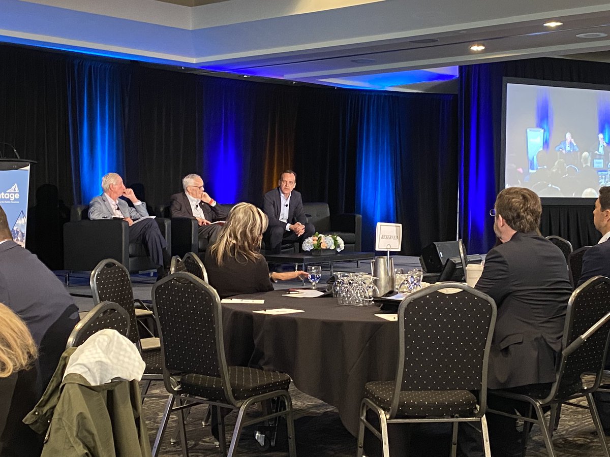 ashtonpaulitsch's tweet photo. .@ewsiddall moderates the first #Vantage22 plenary with two of the “Godfathers of the Canadian Pension Model”: Keith Ambachtsheer & Claude Lamoureux. https://t.co/vJVO2DeuUO