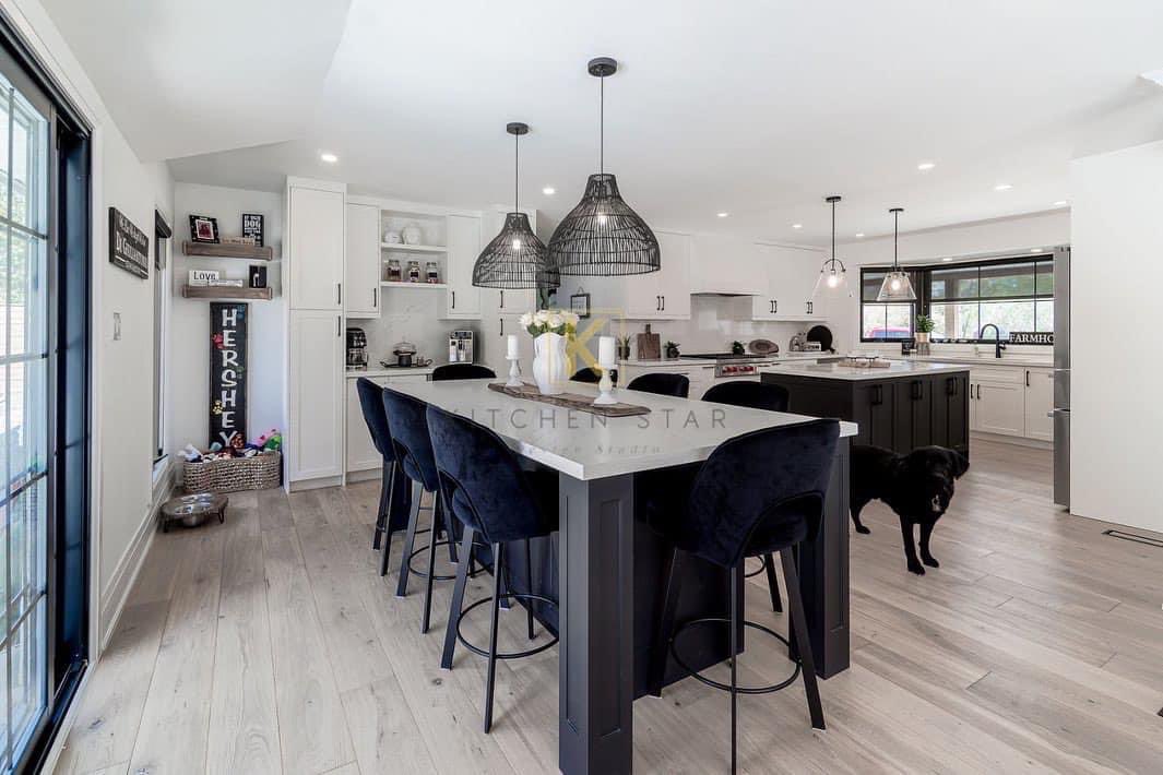 Kitchen_Star's tweet photo. Custom crafted white shaker laminated mdf kitchen with 2 black islands #kitchenstar #house #gta #custom #renovation #homerenovation #kitchenstar #kitchen #toronto #mississauga #homesweethome #new #interiordesign #customdesign #homeownership #homereno #madetoorder https://t.co/DQVDrDbWzV