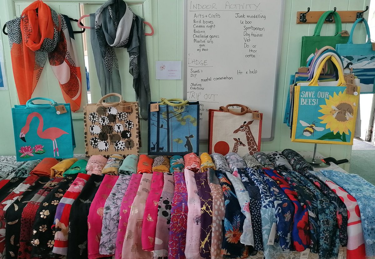 <a href="/HarikaSheffield/">HarikaSheffield</a>
Selection of giftware including candles, scarves and jute bags.. Plus unique handcrafted paper flowers and book folds.
Website harikaathome.co.uk
Etsy shop HarikaHandcrafted
Facebook facebook.com/HarikaSheffield