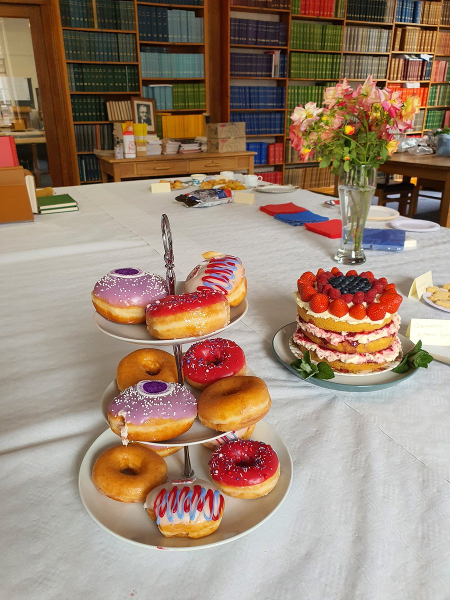 The Queen (and a loyal pet corgi) are presiding over our Jubilee tea party in the Geography Library this afternoon! We have home made treats and magnificent cakes fit for royalty! 🇬🇧👑🍰🍩