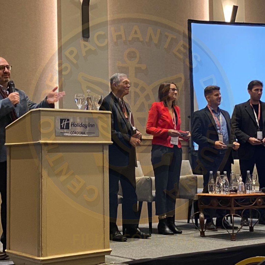 #Ahora Finalizó la disertación sobre el seminario de "Impacto de la pandemia en la Gestión de Exportaciones de la Provincia: Visión logística, aduanera y empresarial." #JornadasdeComercioExterior2022
<a href="/AgenciaProCba/">Agencia ProCórdoba</a> 
<a href="/CaCECba/">CaCEC</a> 
<a href="/ACAC_ASOCIACION/">ACAC</a>