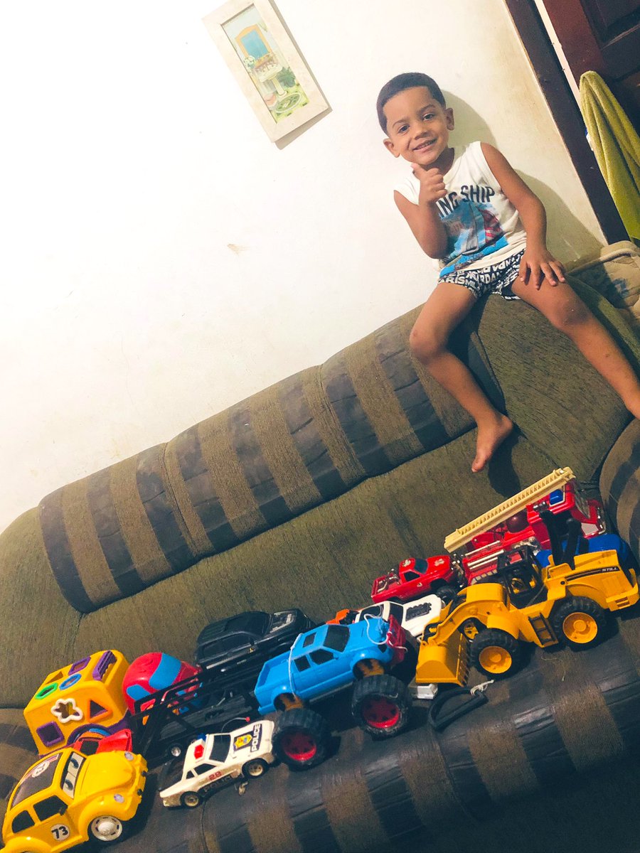 sharananaa's tweet photo. Um amor tão puro que ainda nem sabe a força que tem, É teu e de mais ninguém💙 https://t.co/hGNTS6L2Z6