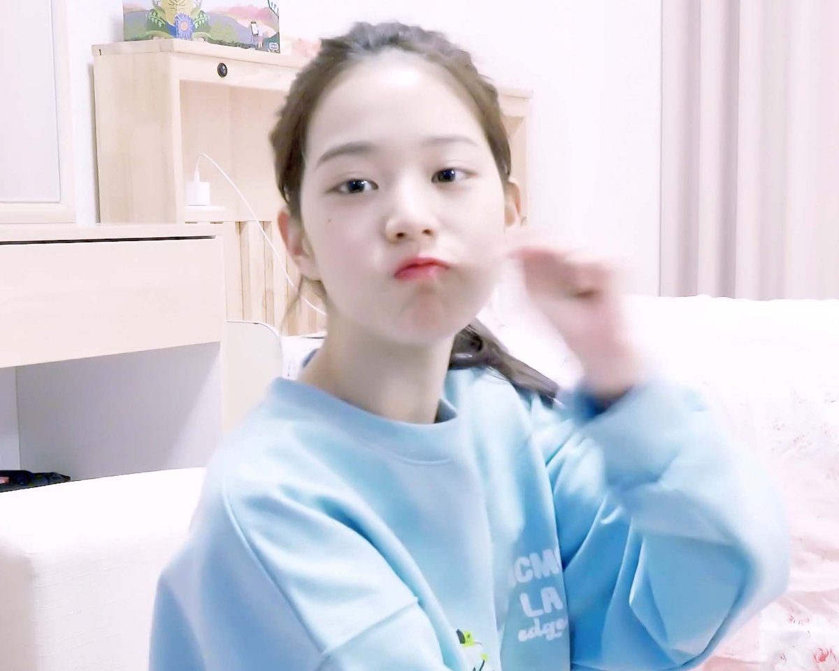 เบบี๋น้องวอนยองสองขวบครึ่งไม่เกินจริง น่ารักนุ้บนิ้บมาก มันเขี้ยว 🎀🪞