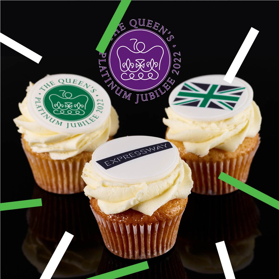 Just one day left to go until the Jubilee! What do you have planned to mark the special occasion? 👑
*
We've kicked off the celebration's here at Expressway with some tasty <a href="/lolas_cupcakes/">Dulce Lola</a>!!
*
📷 Photo credit: <a href="/peartreephoto/">Peartree Photo</a>
