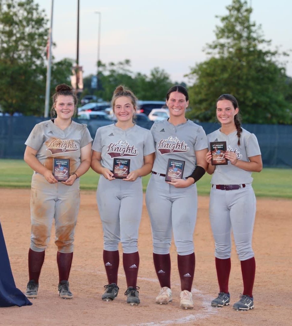 5th Region All Tournament team. <a href="/emmapaige_10/">Emma Sullivan</a> <a href="/AlexWhe83443275/">Alex Wheeler</a> <a href="/jordanbrowningg/">Jordan Browning</a> and Chloe Cox. Congrats ladies!!