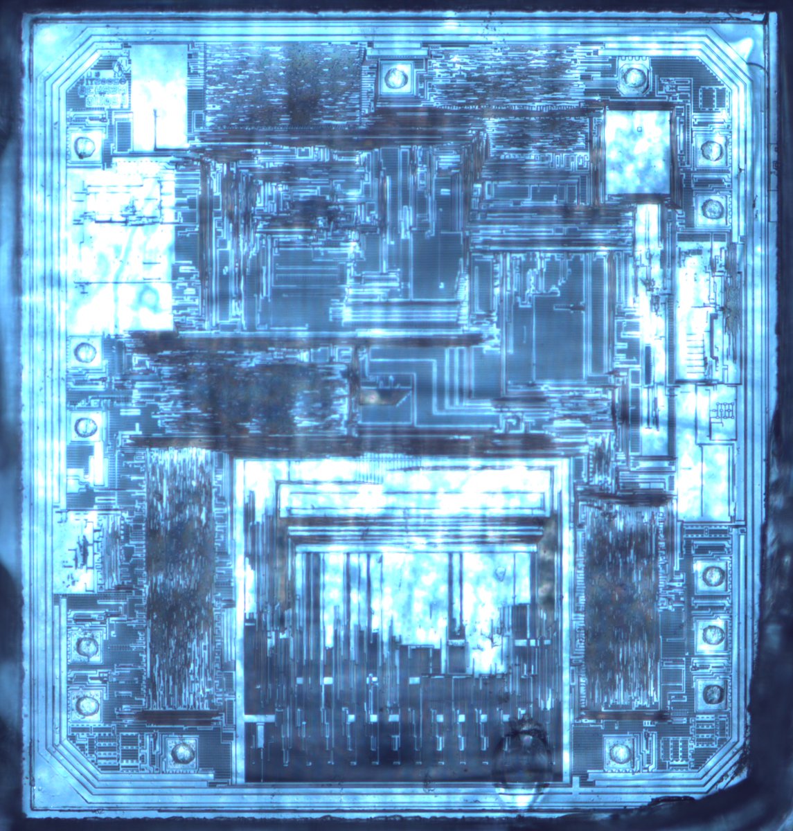 Texplained_RE's tweet image. Replicating tape is useful to clean your chip surface and at the same time you can get its &quot;fingerprint&quot; ! #TexplainedTT #ICReverseEngineering #MSP430