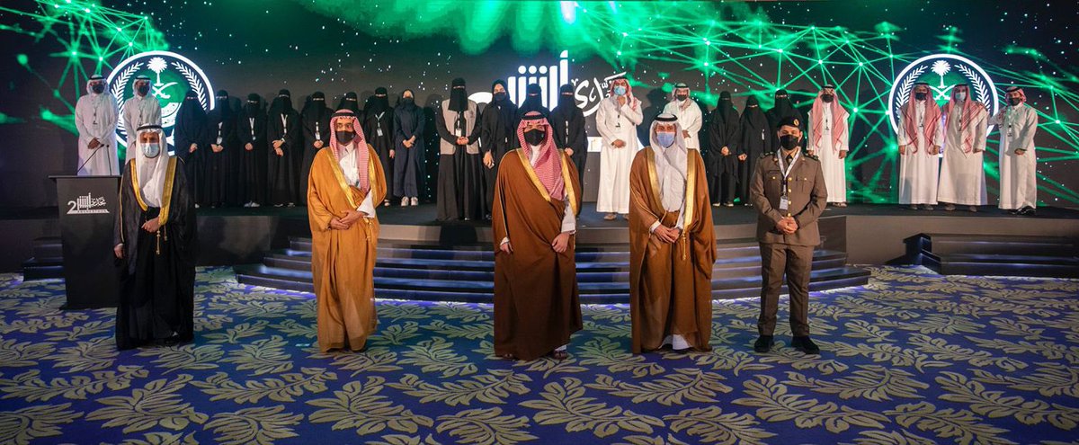 AbdulazizSNA's tweet photo. تميز "تحدي أبشر الثاني" بمجموعة نفخر بها من أبناء الوطن وبناته الذين شاركوا في تقديم ابتكارات وأفكار إبداعية، للإسهام في تطوير خدمات وزارة الداخلية، وتسخير التقنية لخدمة الإنسان، نفخر بهم وبإبداعاتهم،،، https://t.co/uKA7YuSLXB