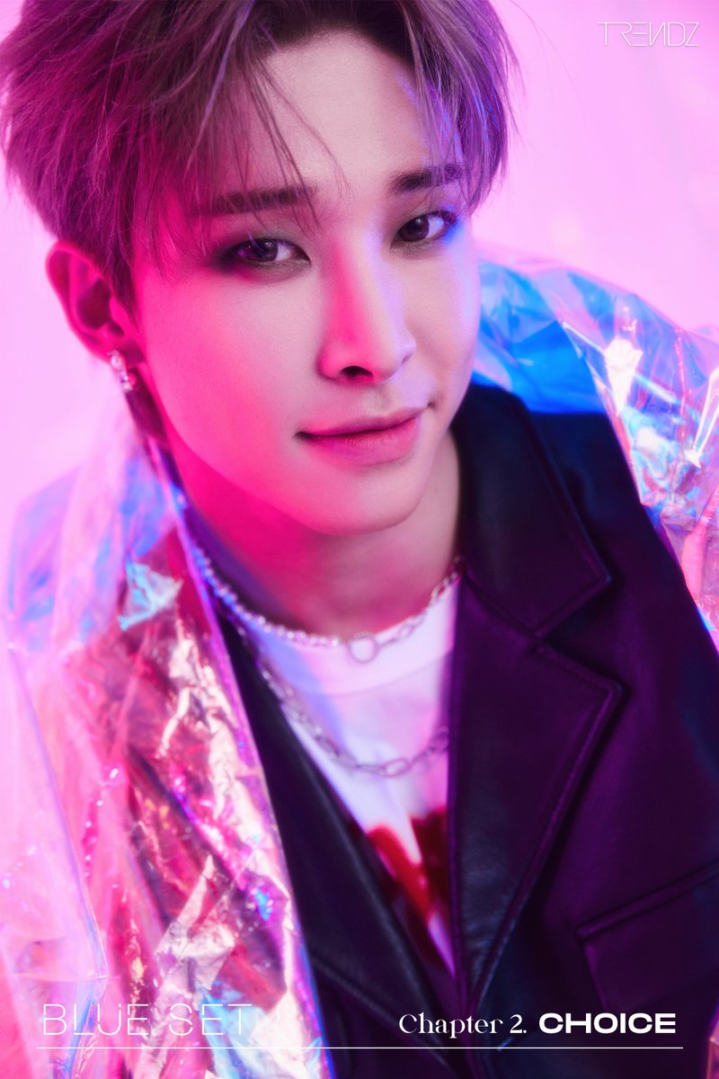TRENDZ_OFFCL's tweet photo. [TRENDZ]

2nd MINI ALBUM
BLUE SET | Chapter2. CHOICE

CONCEPT PHOTO B.
리온 LEON

2022.06.08
COMING SOON

#TRENDZ #트렌드지 #BLUESET
#WHO #울부짖어WHO
#리온 #LEON https://t.co/kd136Jg9JM