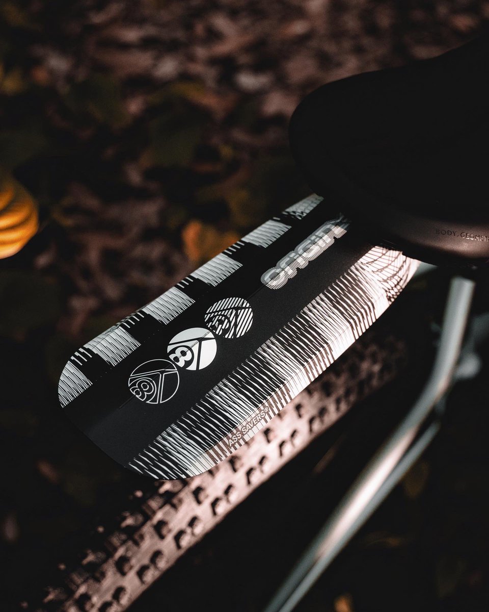 Origin8Cycling's tweet photo. Just in time for summer, keep your butt dry and your fit clean with our Hi-Fi @asssavers. We have 7 new Hi-Fi fenders for different applications.

Visit our website for more info.

#origin8 | #AssSavers 

#TheRideBeginsHere https://t.co/SenHx5vGIO