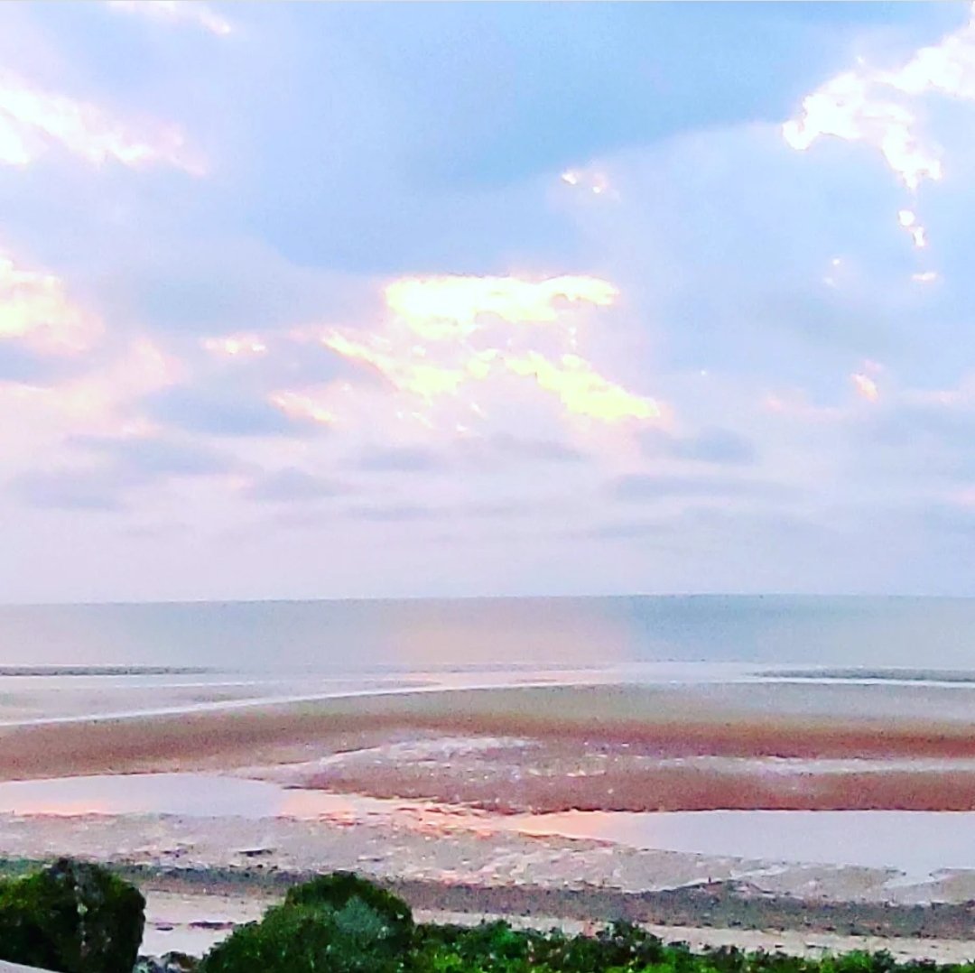 Iddybud's tweet image. End Of Day at the End of May #capecodimages #brewsterflats