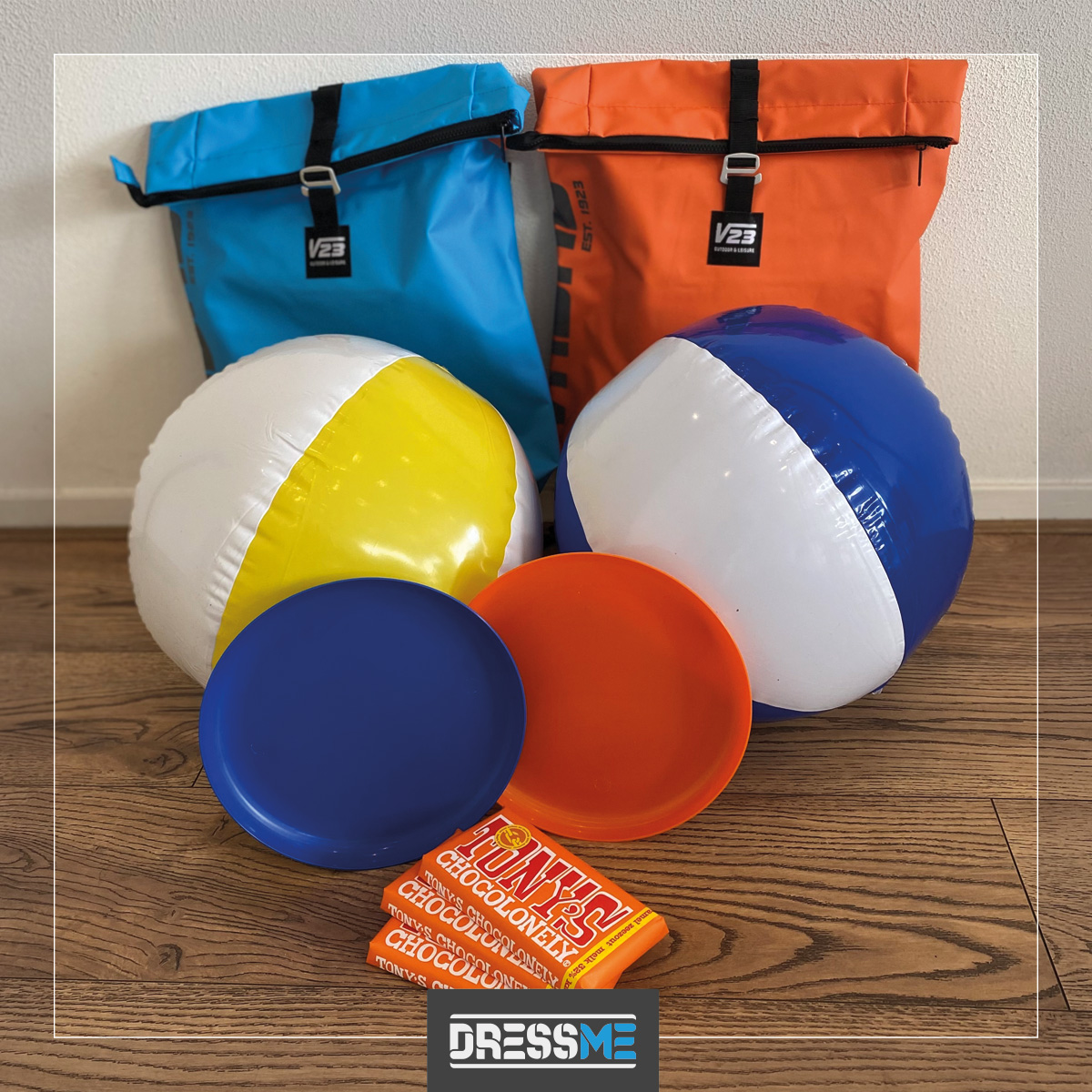 ☀️ Nog op zoek naar een last minute #zomerpakket voor jouw collega's of relaties? ☀️
Gepersonaliseerd, een kleinigheidje of juist een compleet pakket? 🎁 😎 DressMe denkt graag met je mee! Stuur een e-mail naar ilse@dressme.nl, bel naar 088-0236100 of stuur ons een privébericht!