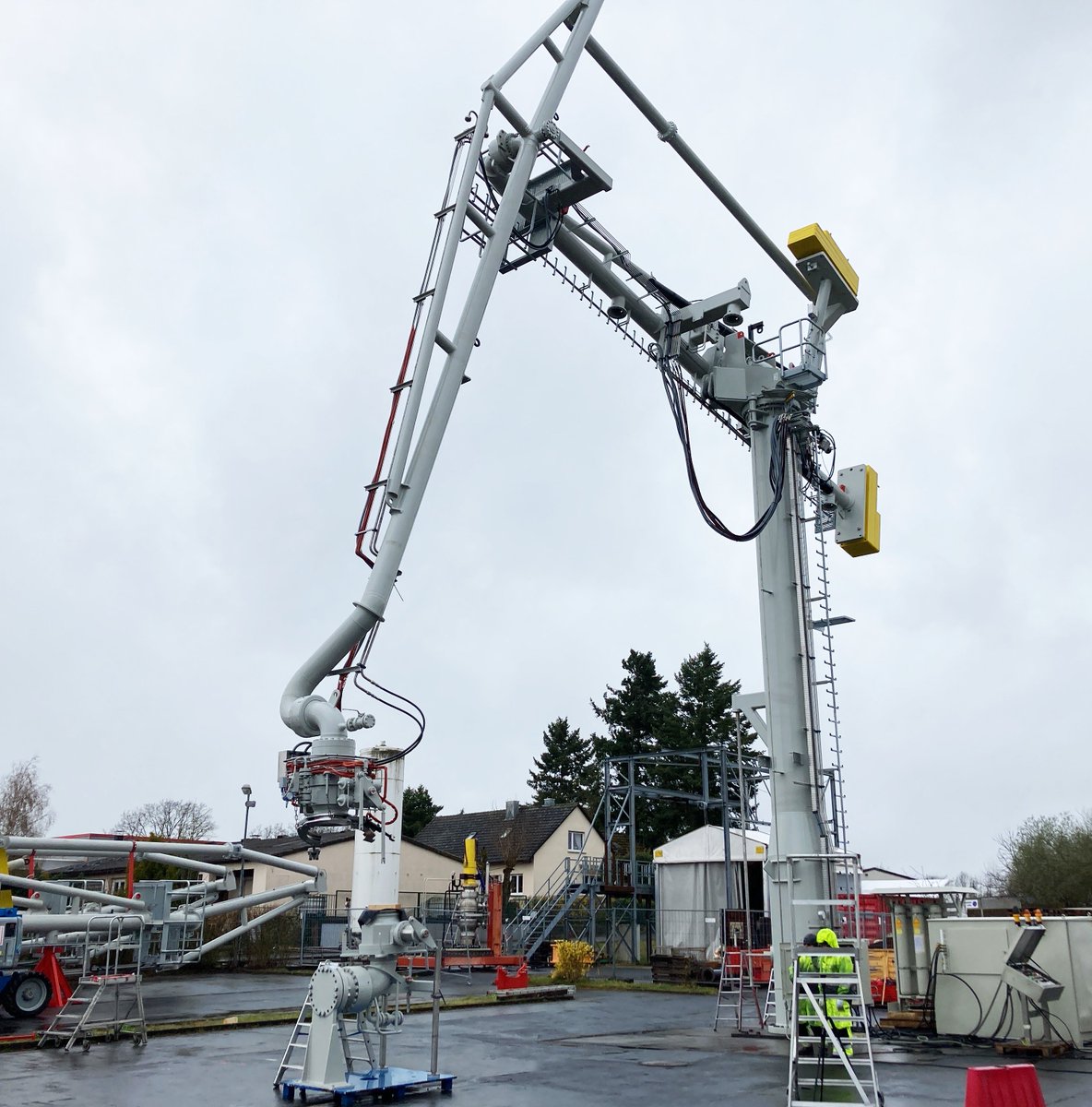 EmcoWheaton's tweet image. Discover more ➡️ lnkd.in/eMzrTDub
New High Pressure Marine Loading Arm ready!
Emco Wheaton High Pressure Natural Gas Loading Arms are highly-engineered to meet the unique and most demanding customer requirements.
#EmcoWheaton #CNG #MarineLoadingArms #HighPressure #LeanOnUs