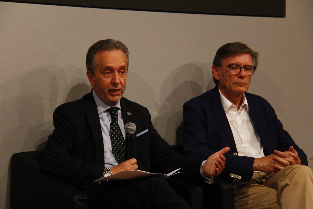 economistescat's tweet photo. 🔗Els costos de la transició energètica per a les empreses van centrar ahir un debat organitzat per @economistescat i @Enginyeria amb @cpuigdetravy @CanosJosep @josep_montagut Xavier Vives #IESE, #CimentsMolins @BASF @grifolsglobal #Caypi. Recupera'l ara! https://t.co/gzP8HV1aY6 https://t.co/qLuJWKBgo2