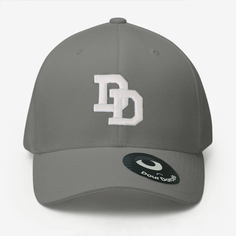 DourDarcelsNFT's tweet image. Gm gm 🧢 Tomorrow 9am EST, exclusively available to holders of Darcels with the 'Gray Cap' trait. Remaining caps will be available to all holders 24 hours later 🫡