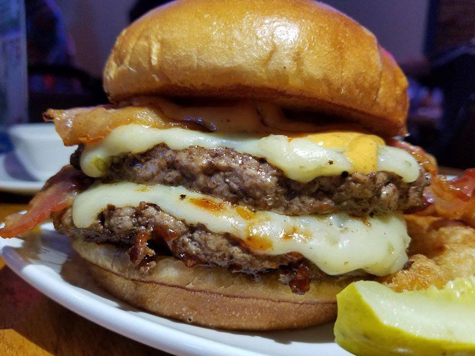 64And's tweet photo. Burgers are a big deal around here... especially on Wednesdays! 
𝐈𝐭'𝐬𝐁𝐮𝐫𝐠𝐞𝐫 𝐍𝐢𝐠𝐡𝐭! - Buy one burger and get the second half off today! 🍔
(Dine-In Only)
...
#WhitehouseOH #Route64PubandGrub #Whitehouseeats #OHEats #OhioFoodie #OhioPub #PubGrub #OhioEats https://t.co/ruZekokaBL
