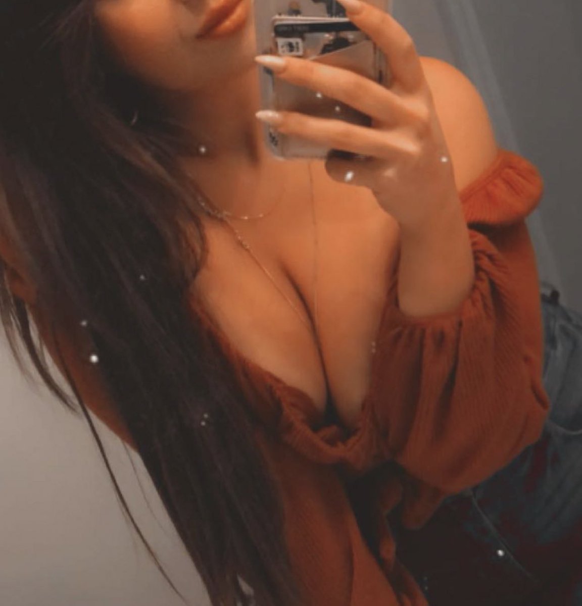 AllythePear's tweet photo. Hey babies ♥️🐷 #findom #finsub #FinDomme https://t.co/KLWe8v0ikH