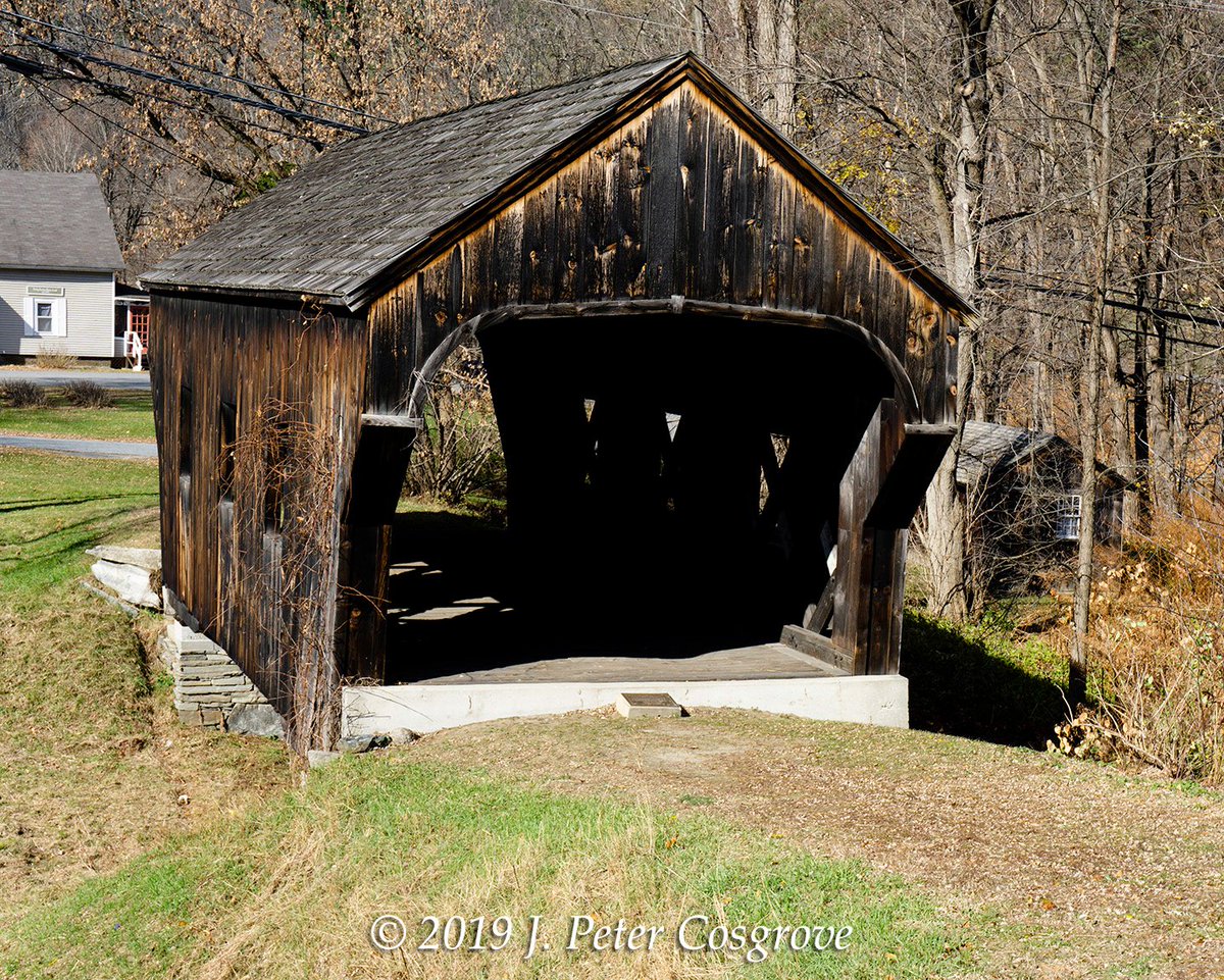 vtcoveredbridge's tweet image. Bridge of the Day: the Baltimore bridge in Springfield. Milton Graton restored and moved the bridge in 1970. It is now together with the Eureka schoolhouse in the Eureka Schoolhouse Park. #vtcbsinayear #springfieldvt #vermontscoveredbridges #vermontcoveredbridgesociety