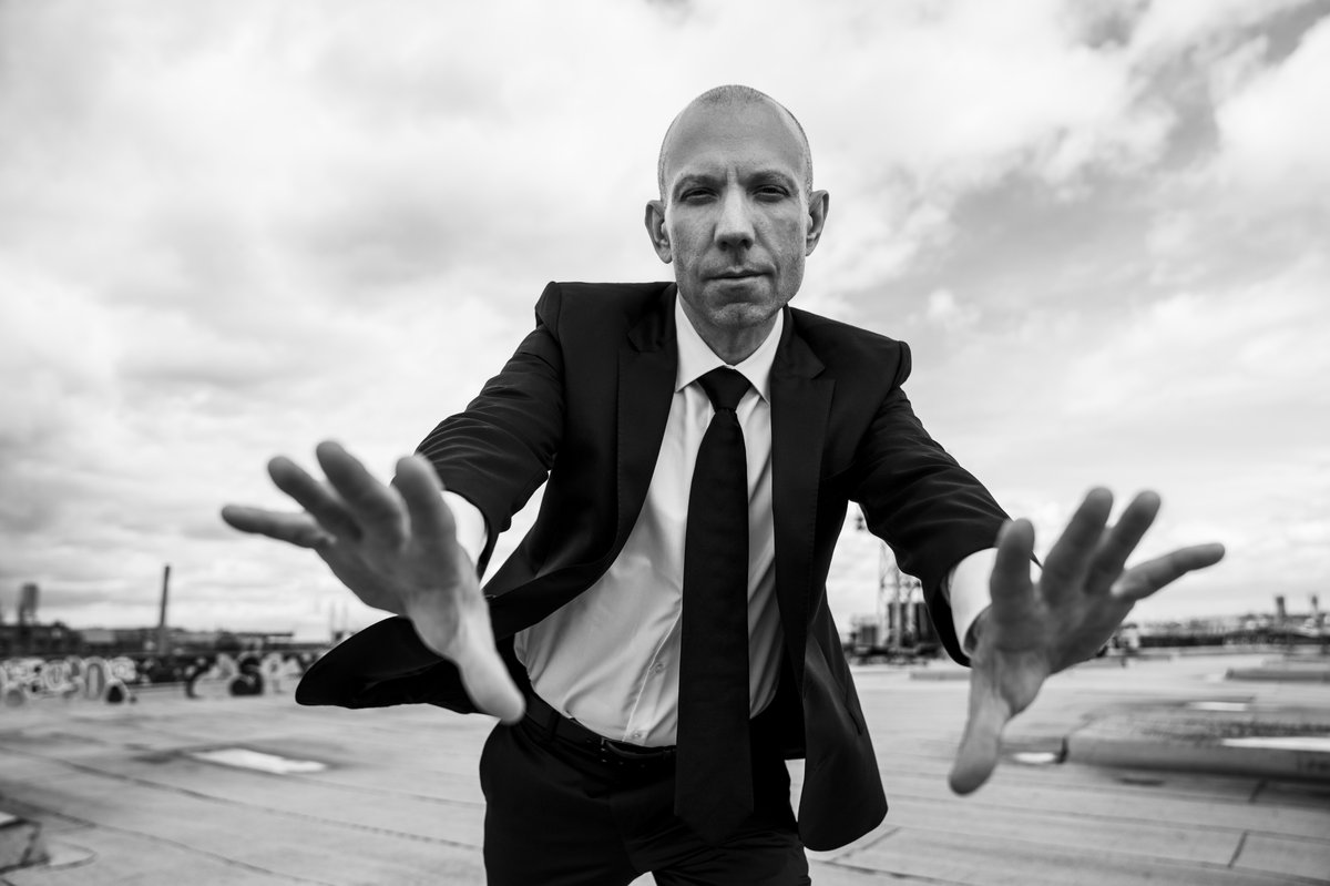 “Morgan is in the best moment of his career. The artist, producer, multi-instrumentalist, and activist does not stop, reaping great reviews for his new album.”
–Rock Culture

Thanks <a href="/RockCultureWeb/">Rock Culture</a> for the kind words. New record, Violent Delights, out now: orcd.co/bvio