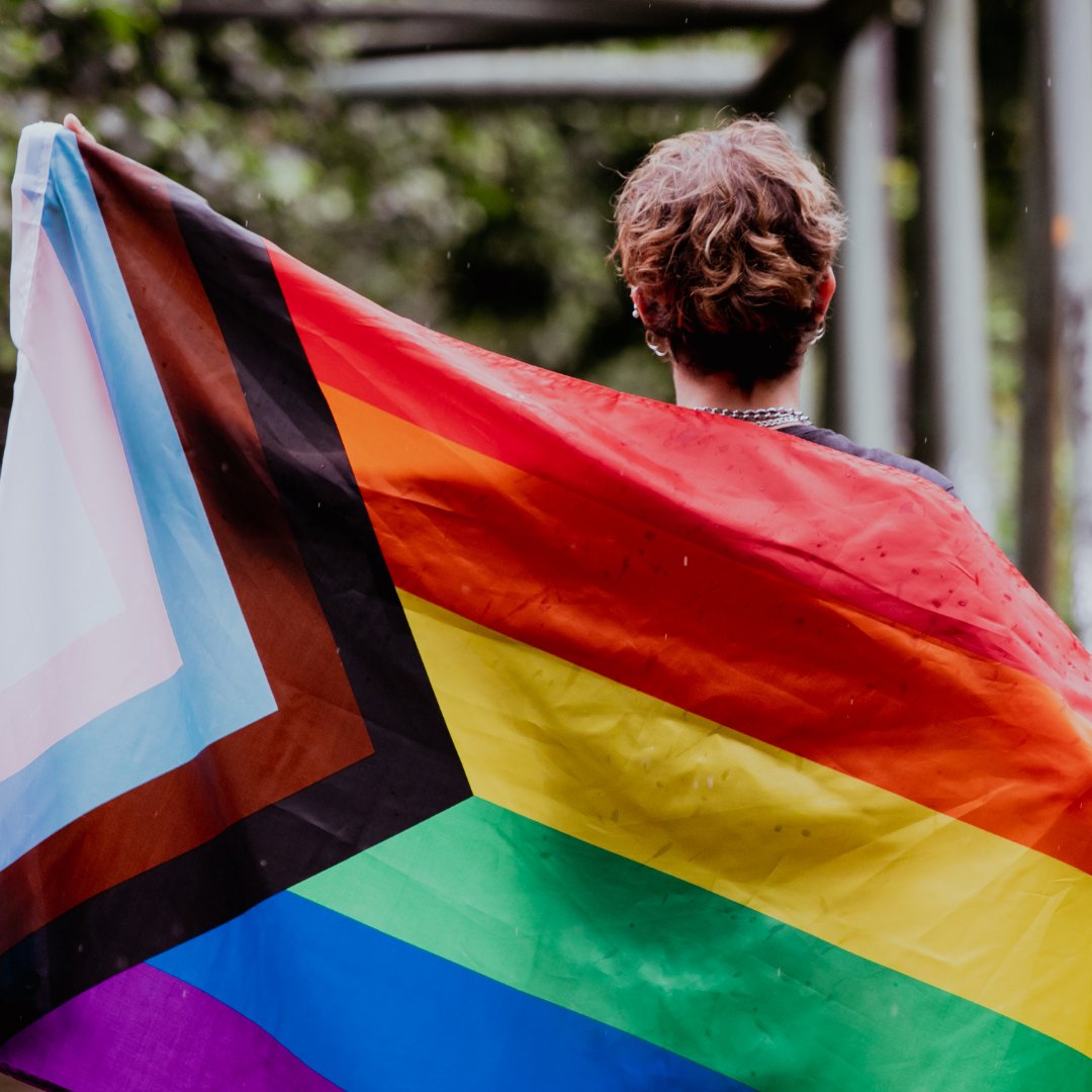 StonewoodCenter's tweet photo. “It matters not who you love, where you love, why you love, when you love, or how you love. It matters only that you love.” -John Lennon ♥  Happy Pride Month! 🌈 https://t.co/xMFcnfb4ii