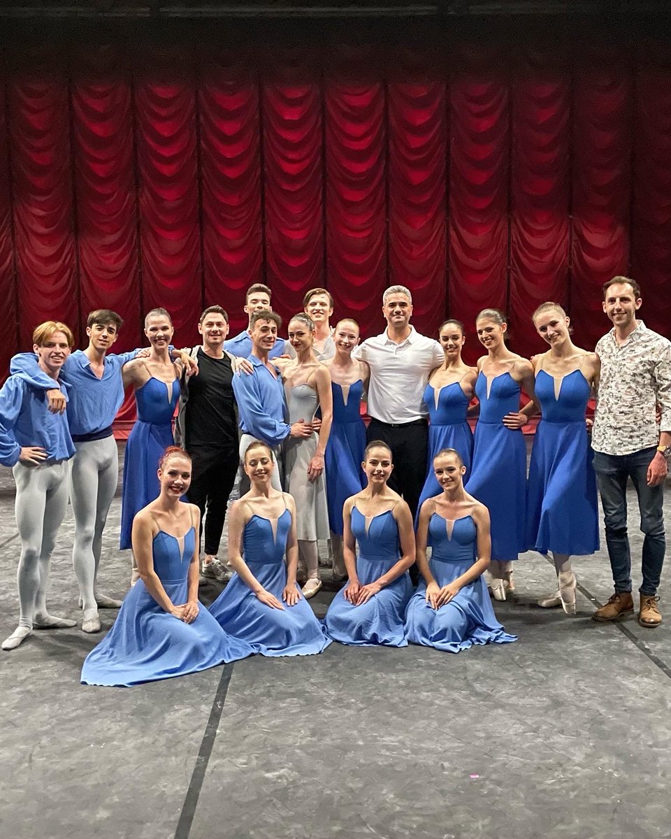 English National Ballet School (@enbschool) on Twitter photo #ThrowbackThursday take a look at some of our Professional Trainee students here with choreographer Mauro de Candia and ballet tutor Ibrahim Önal after their recent performances in Geneva as part of <a href="/DanceAreaGeneva/">Dance Area</a>'s Danse En L'île Ballet Junior Festival
bit.ly/ENBSTrainee #ThrowbackThursday take a look at some of our Professional Trainee students here with choreographer Mauro de Candia and ballet tutor Ibrahim Önal after their recent performances in Geneva as part of <a href="/DanceAreaGeneva/">Dance Area</a>'s Danse En L'île Ballet Junior Festival
bit.ly/ENBSTrainee