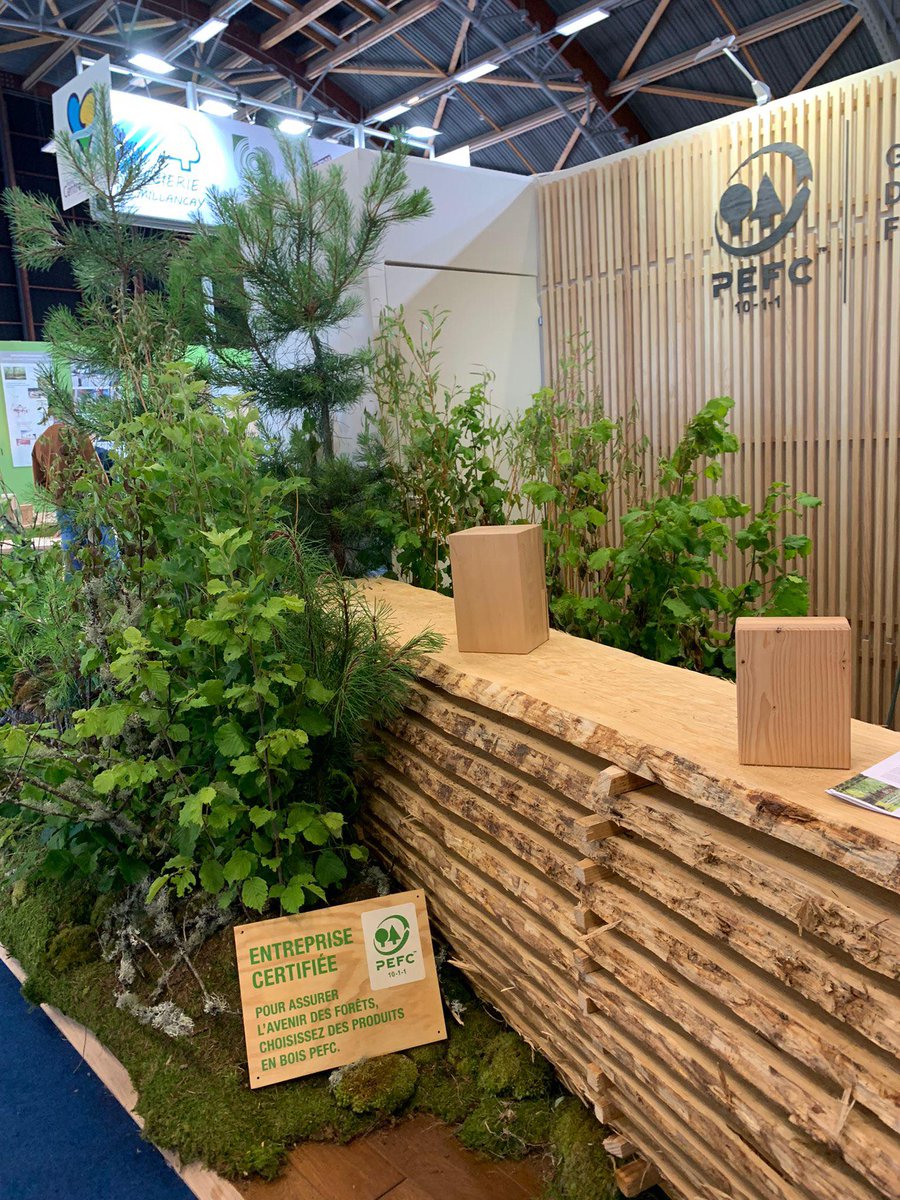 PEFCFrance's tweet photo. [#CIB22] Rendez-vous à 18H sur le stand GP-F9 de PEFC pour un apéritif en compagnie des équipes de PEFC en France ! 🥂 L'occasion parfaite pour échanger sur les enjeux d'achats de bois et produits bois responsables.

@carrefourdubois https://t.co/D3guKyHkG0